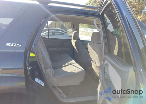 2007 Toyota Sequoia Sr5 V8 from USA, damaged, VIN 5TDZT34A57S286969